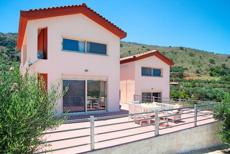 Aqua Blue Villas With Heated Pool Mathes Exterior foto